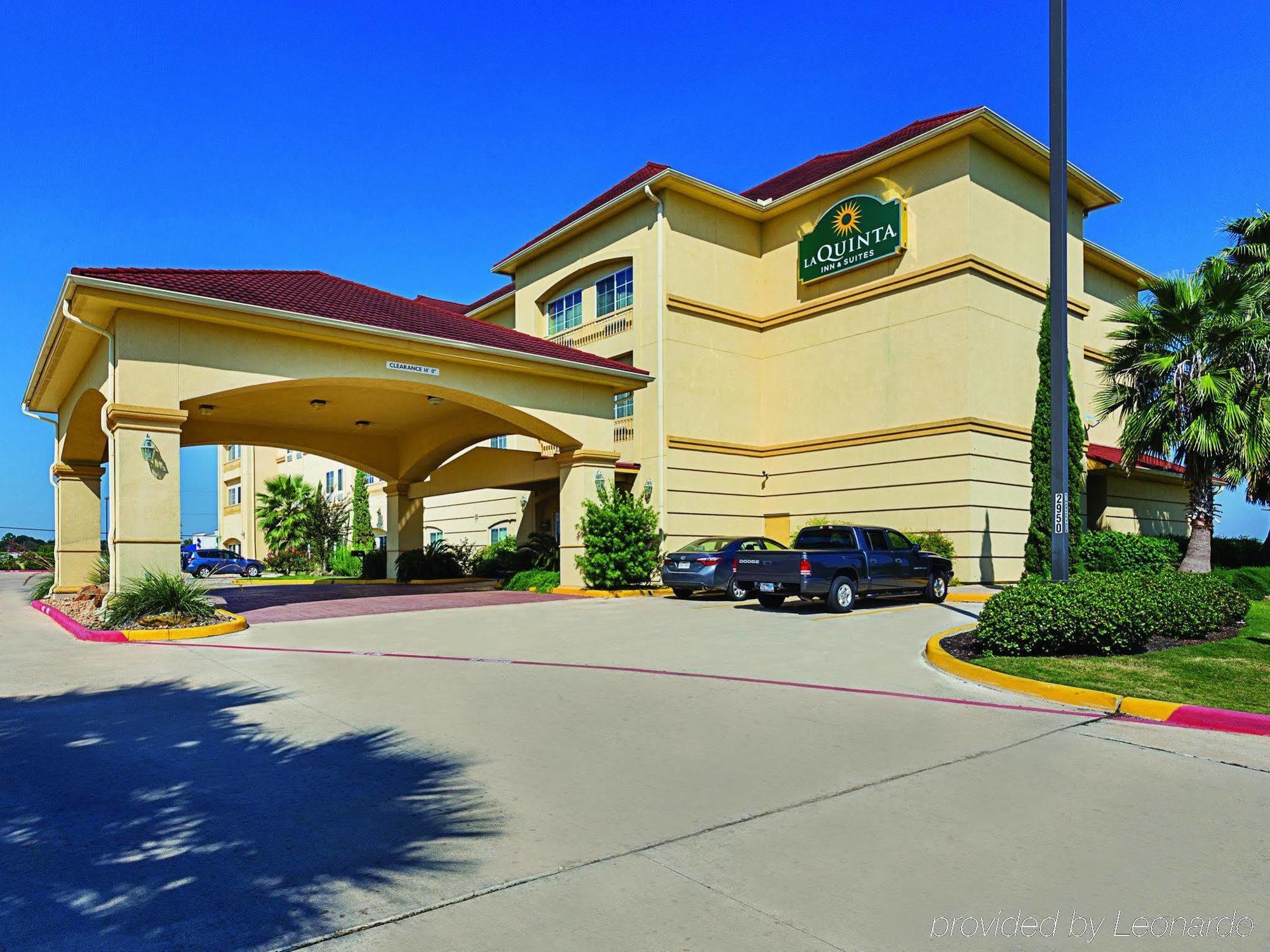 Baymont Inn & Suites Brenham Exterior foto