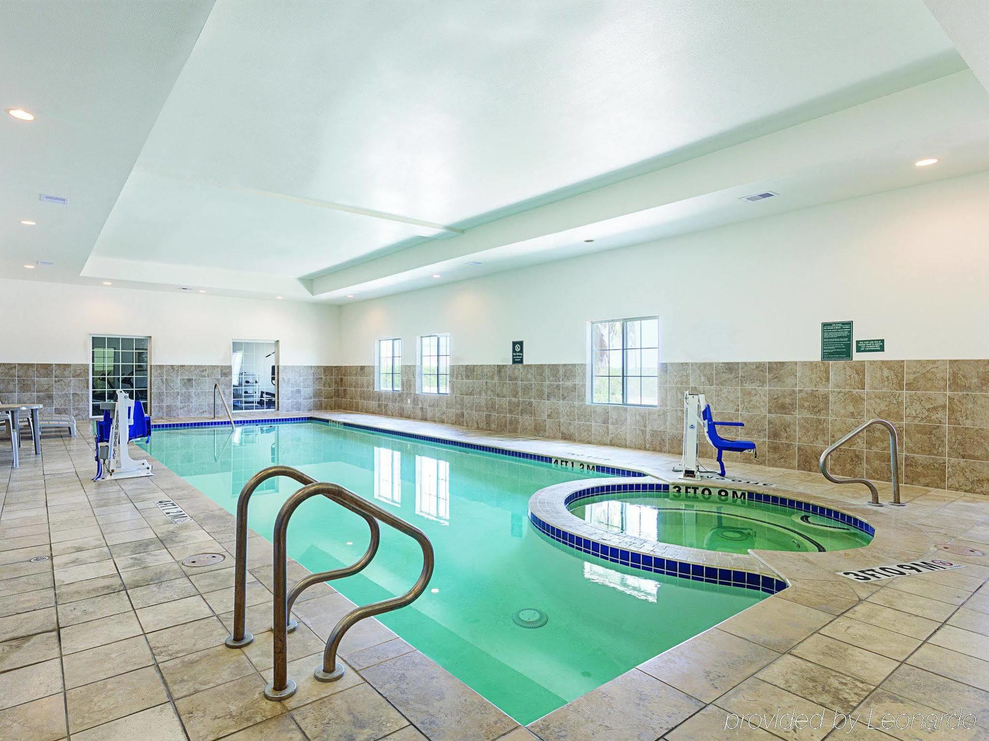 Baymont Inn & Suites Brenham Exterior foto